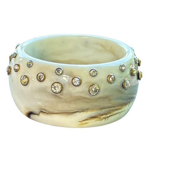 Vintage Lucite Wide Bangle Bracelet Brown Swirl Rhinestones Studded Retro Style - Picture 4 of 9